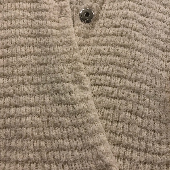 Soft sweater - Picture 3 of 4